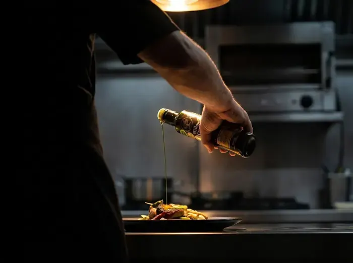 Willow Creek extra virgin olive oil being poured